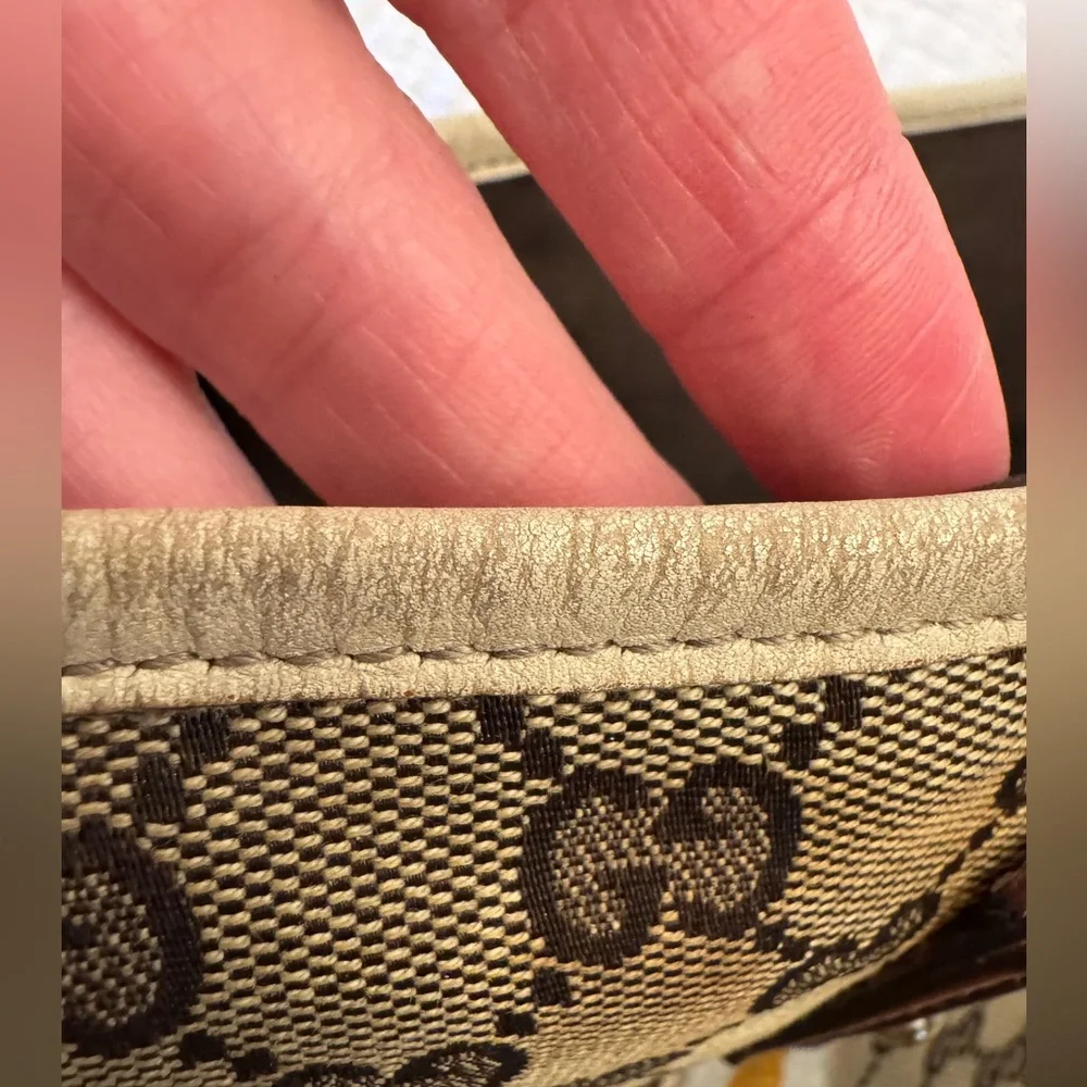 Gucci Signature Monogram Canvas Shoulder Tote- Fixer Bag (Heavy damage) - Picture 15 of 16